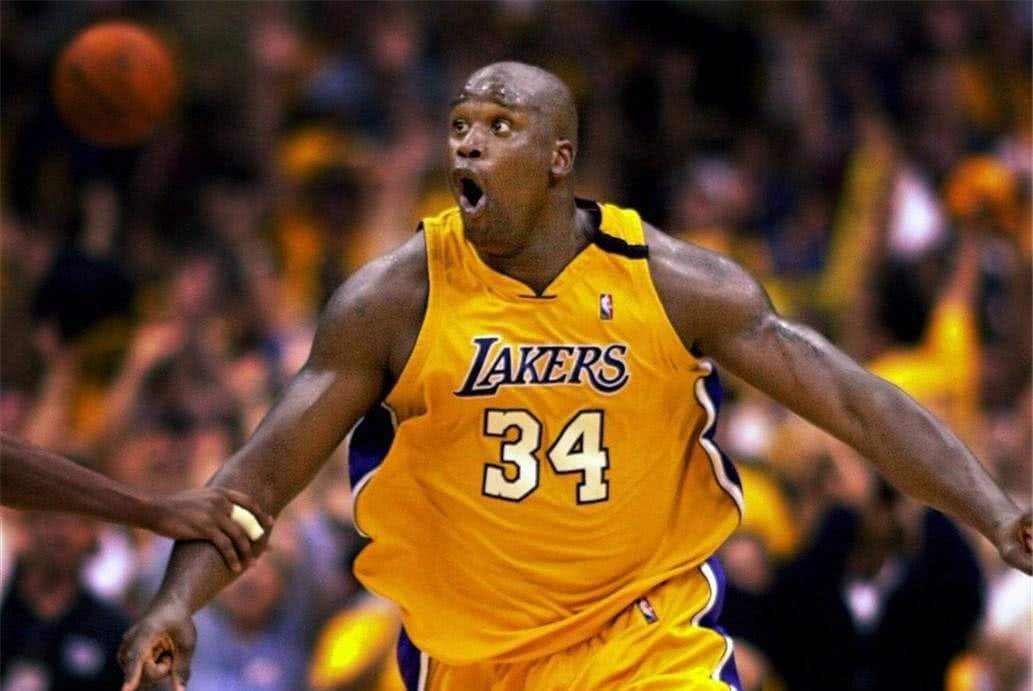 名记：我对塔图姆本赛季回归很有信心，他像个疯子在训练