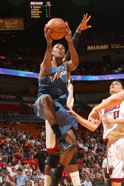 罗马诺：门德斯已经把阿德耶米推荐给国米，但球员想去英超